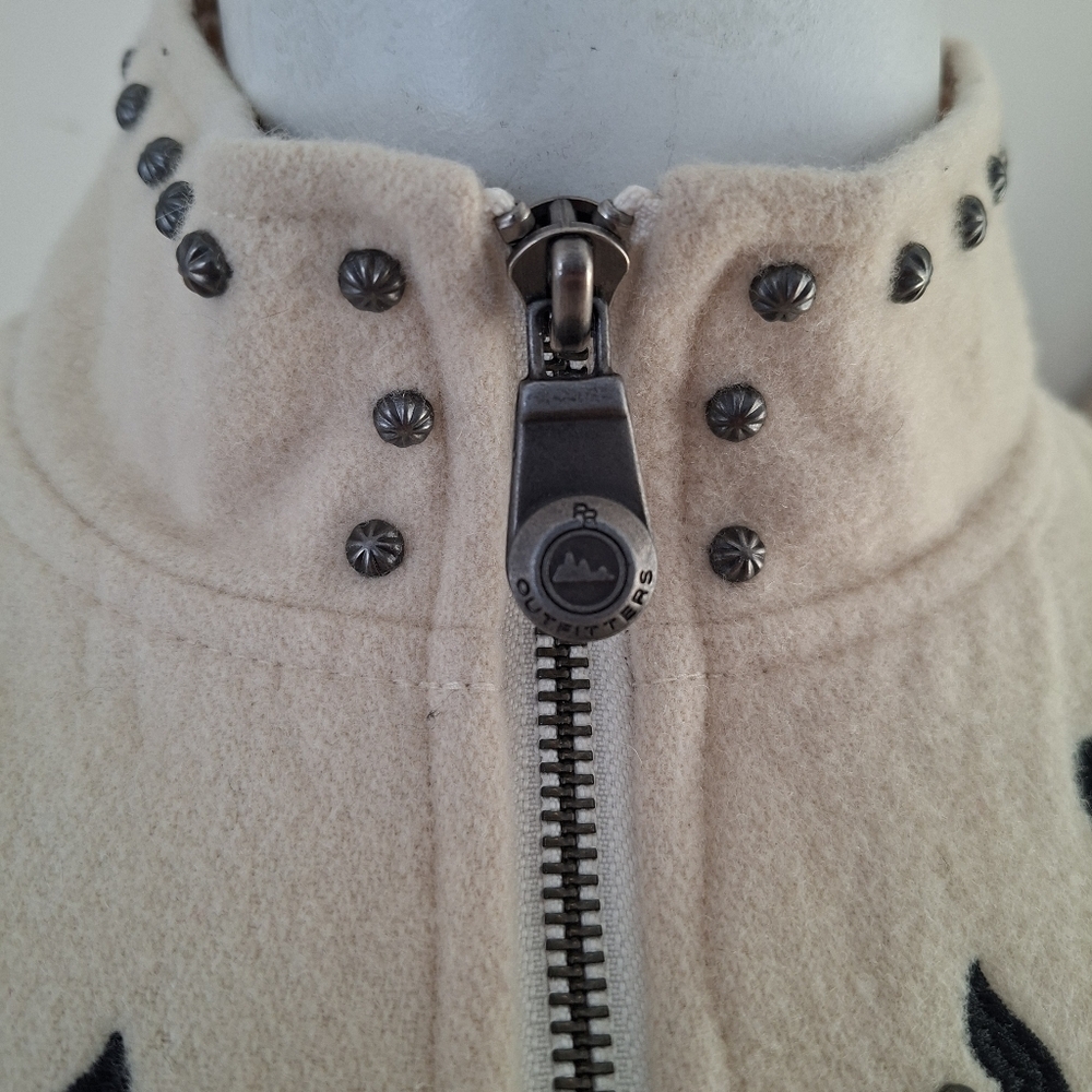 Powder PR River Cream Wool Jacket with Black Embroidery Cardigan Outfitters - Picture 4 of 12